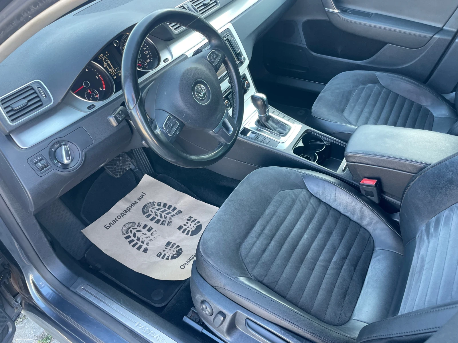 VW Passat 2.0TDI/170hp/DSG/КОЖА/HIGHLINE/ПОДГРЕВ/NAVI, снимка 7 - Автомобили и джипове - 53850305