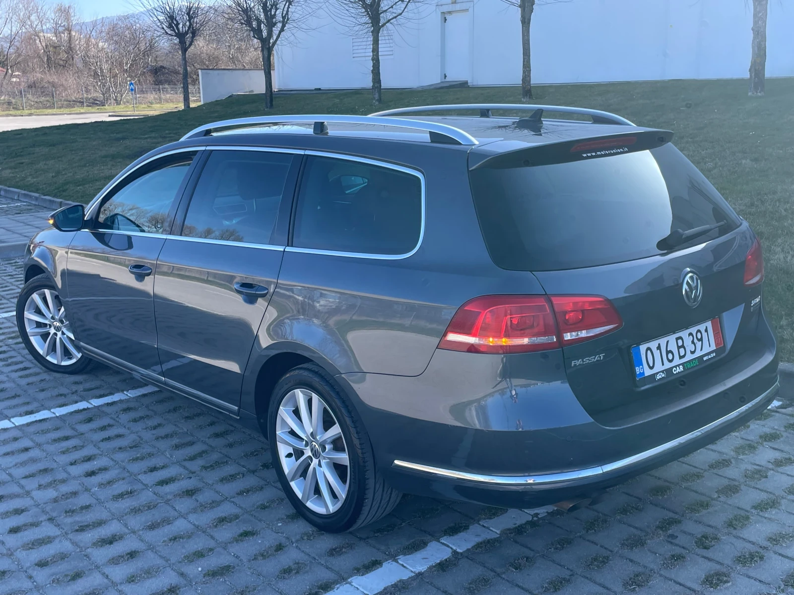 VW Passat 2.0TDI/170hp/DSG/КОЖА/HIGHLINE/ПОДГРЕВ/NAVI, снимка 6 - Автомобили и джипове - 53850305