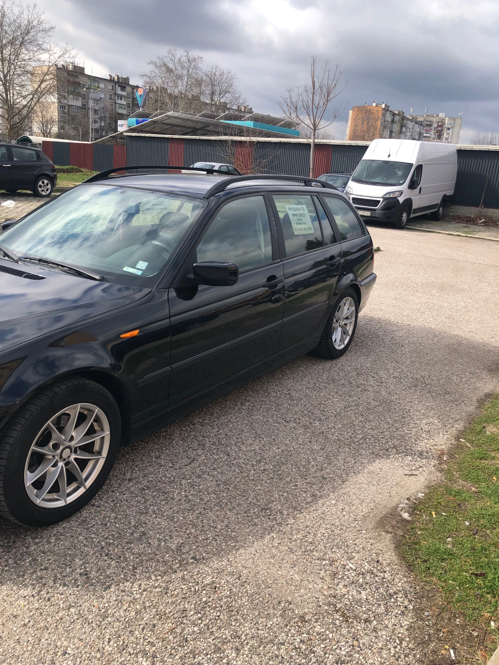 BMW 318, снимка 3 - Автомобили и джипове - 54011352