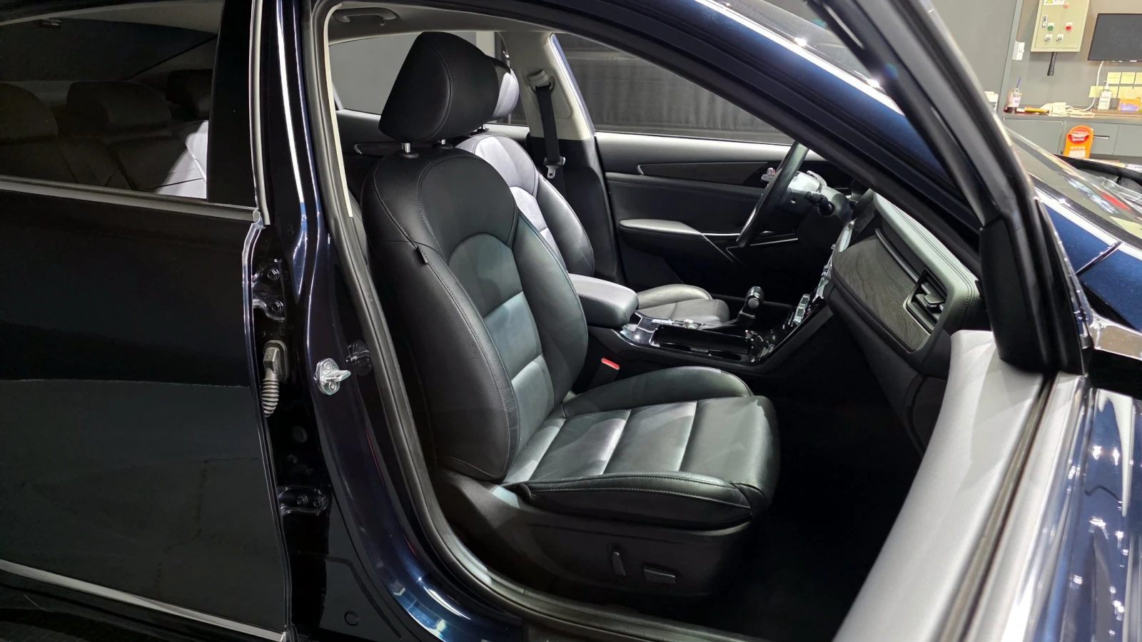 Kia K7 3.0LPI TRENDY autogeorge.com | Mobile.bg � ����������� 10