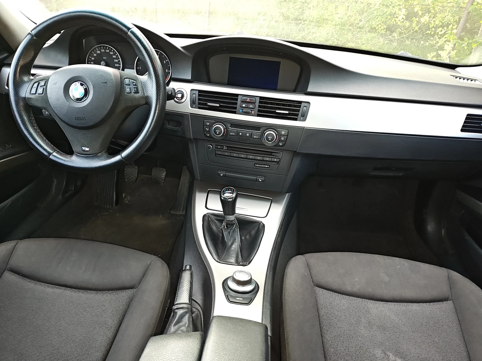 BMW 318 Е90