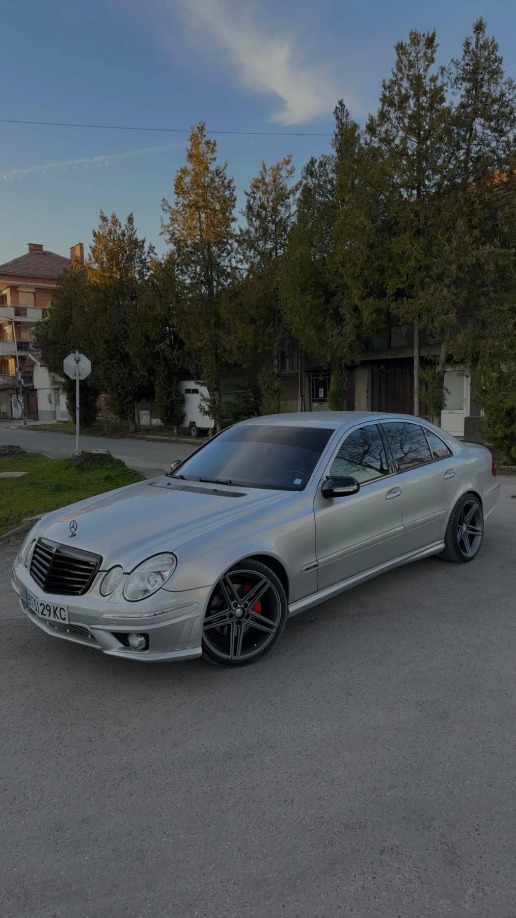 Mercedes-Benz E 320