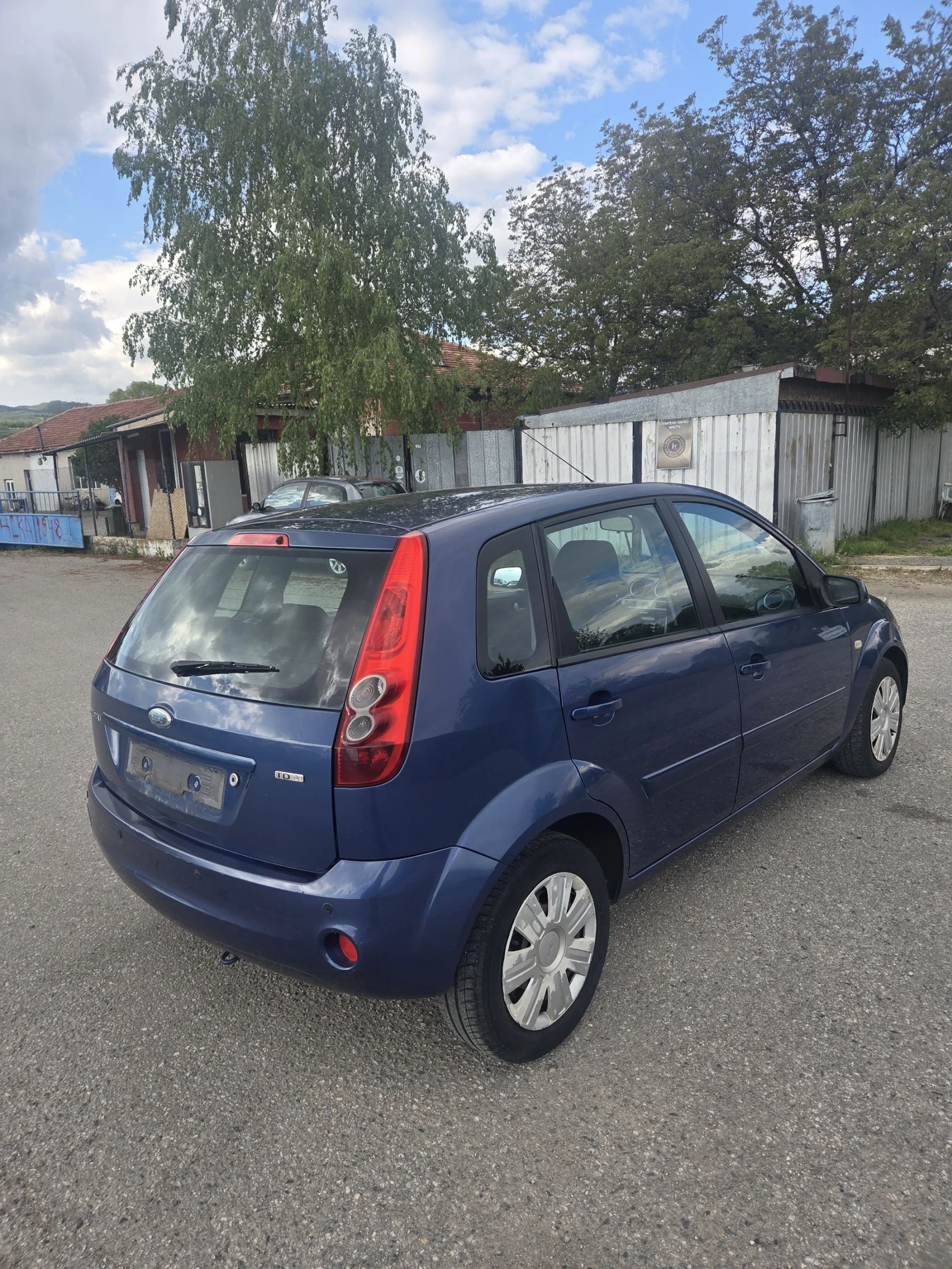 Ford Fiesta 1400, снимка 7 - Автомобили и джипове - 54439894