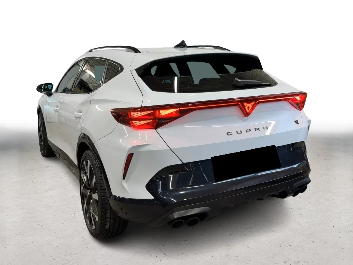Cupra Formentor VZ* PANO* MEMORY* KEYLESS* 360CAM* DISTR, снимка 4 - Автомобили и джипове - 54456238