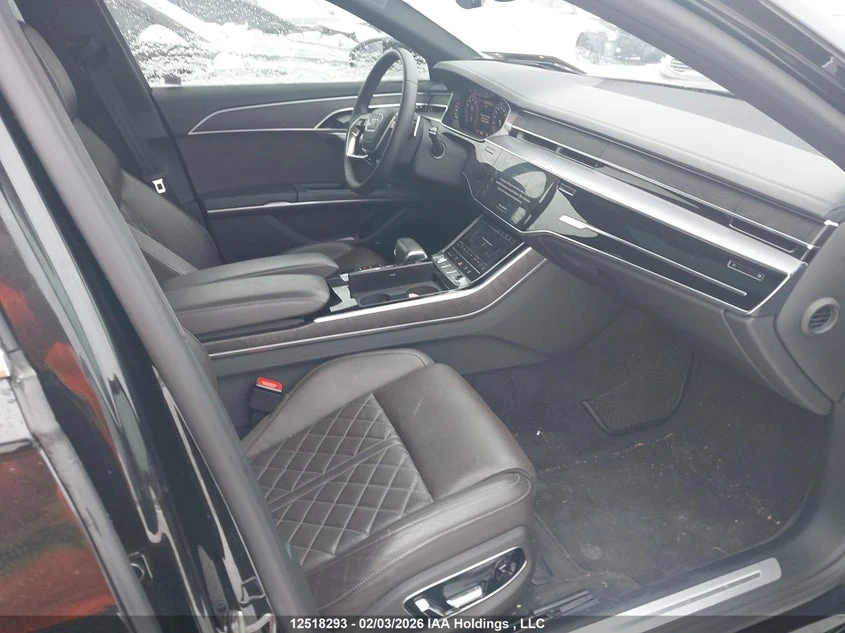 Audi A8 Long* Обдухване* Панорама* Distronic* Matrix, снимка 8 - Автомобили и джипове - 54464133