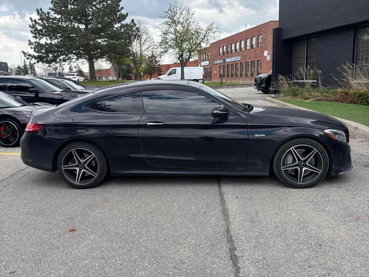Mercedes-Benz C 43 AMG * ОЧАКВАН ВНОС* ДИСТРОНИК* 360 КАМЕРА* BURMASTER* , снимка 4 - Автомобили и джипове - 54680951