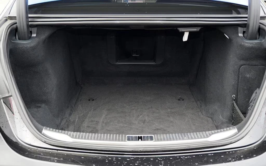 Mercedes-Benz S 580 4MATIC/503HP/L/AMG/PANO/CAM/HUD/MEMO/BURM/338q, снимка 11 - Автомобили и джипове - 54680767
