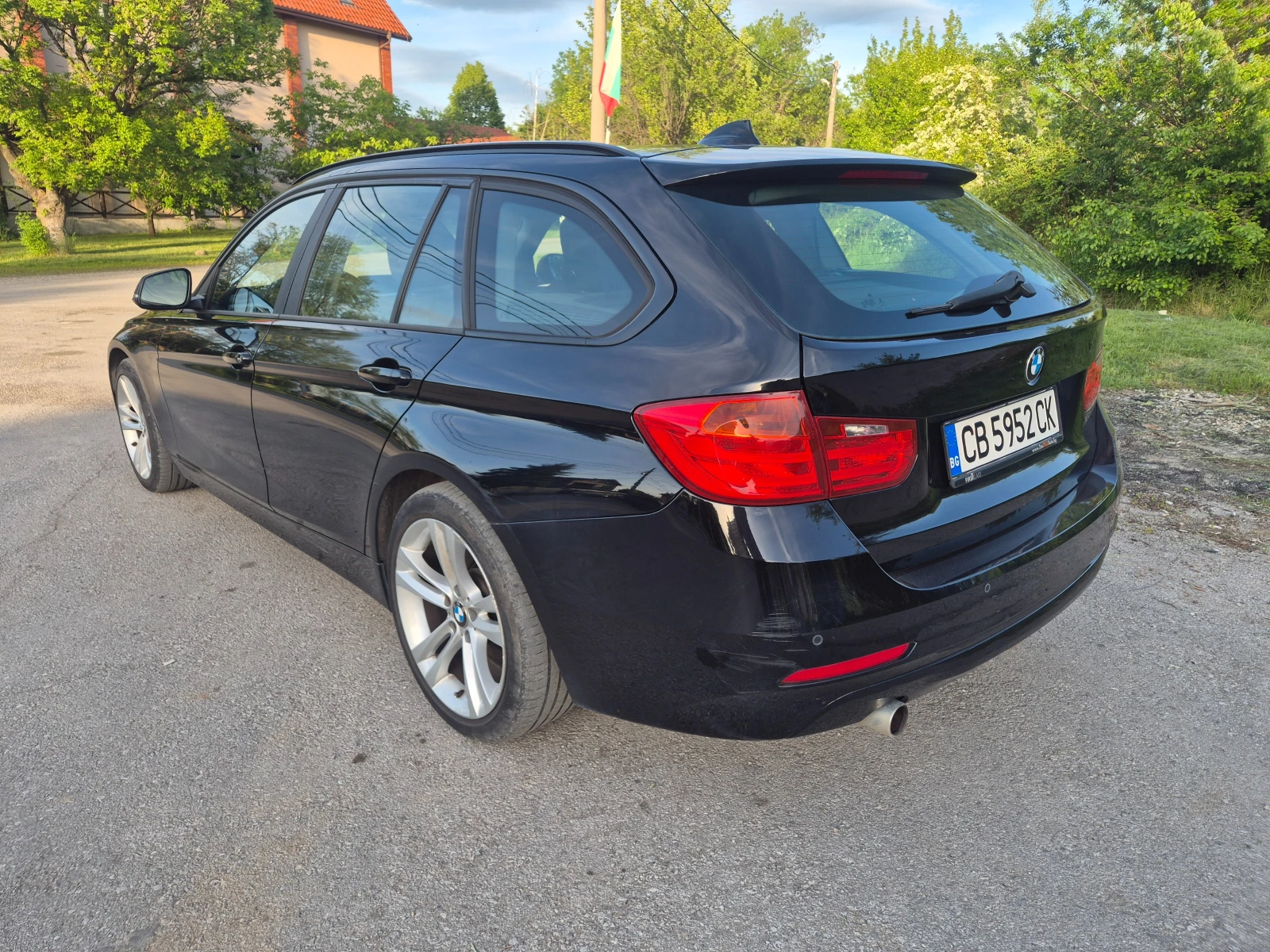 BMW 320, снимка 3 - Автомобили и джипове - 54684747
