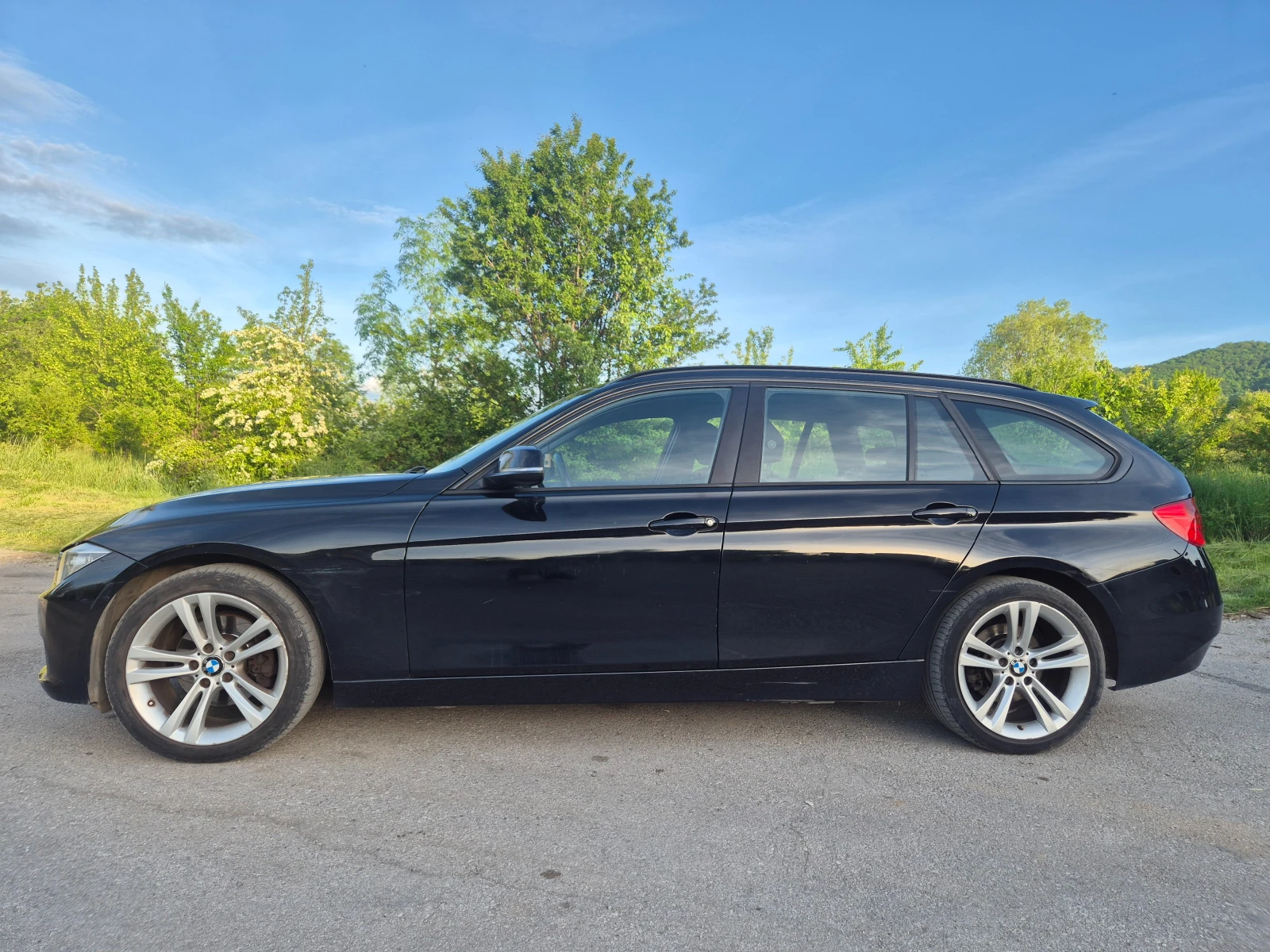 BMW 320, снимка 2 - Автомобили и джипове - 54684747