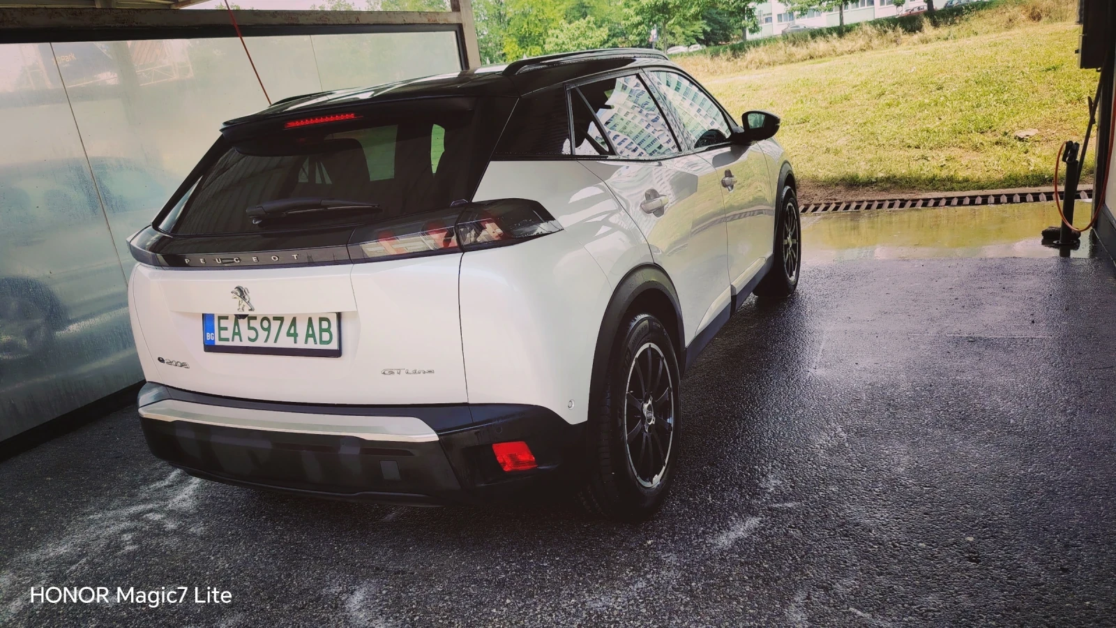 Peugeot 2008 GT 57kw, снимка 2 - Автомобили и джипове - 54808408