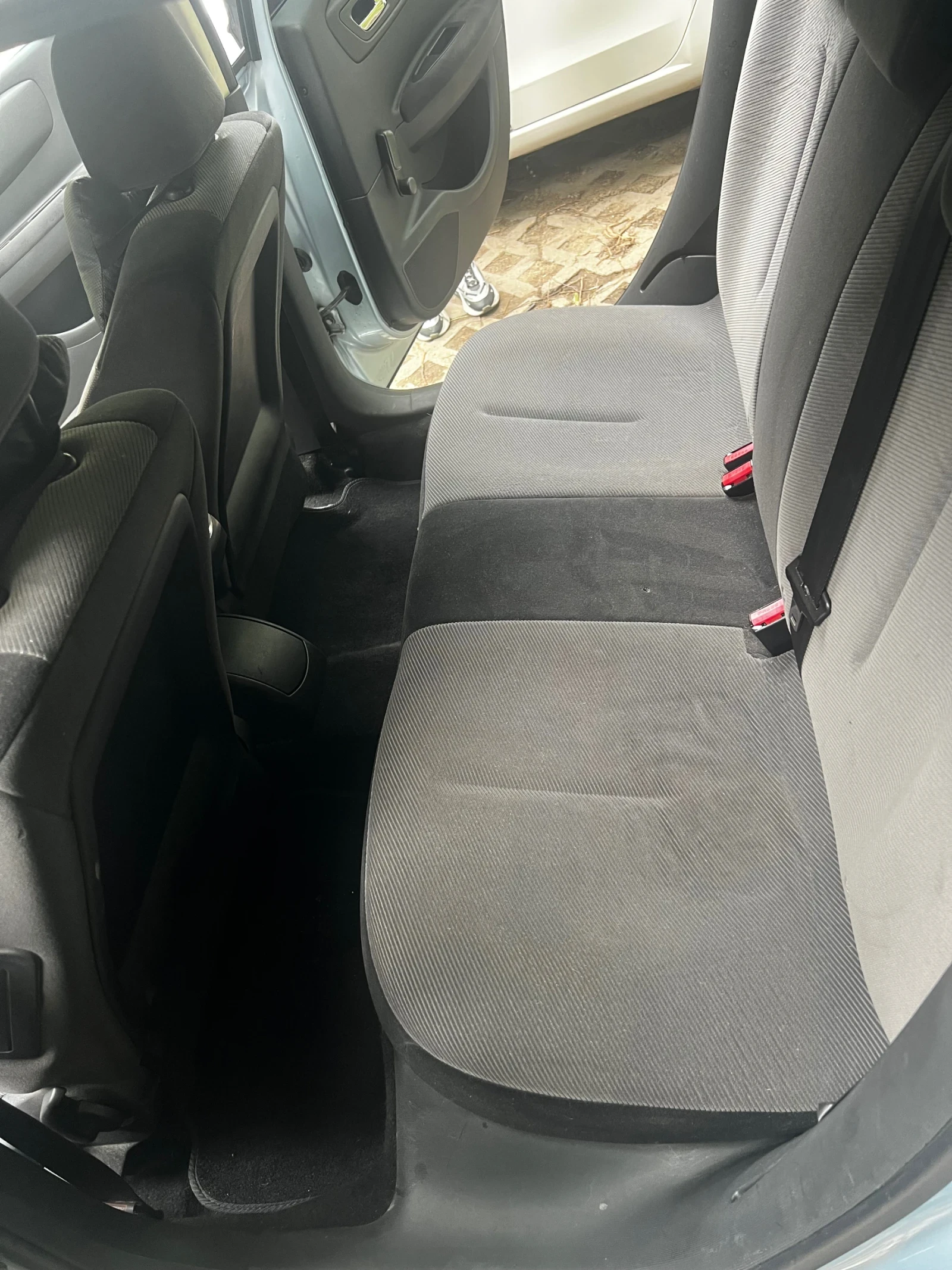 Citroen C4 1.4, снимка 7 - Автомобили и джипове - 54883987