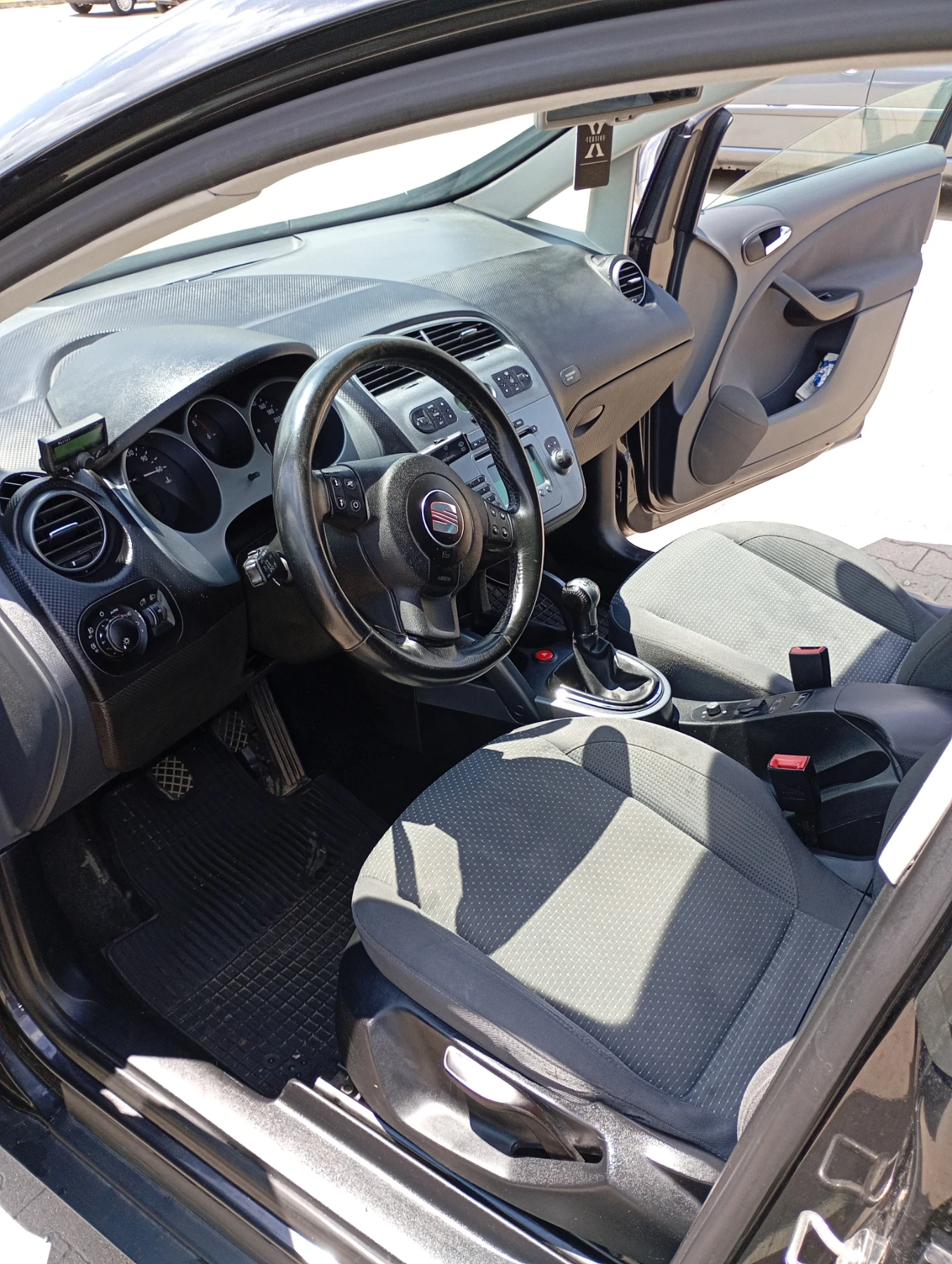 Seat Altea Xl 1.9/105 кс., снимка 5 - Автомобили и джипове - 55704529