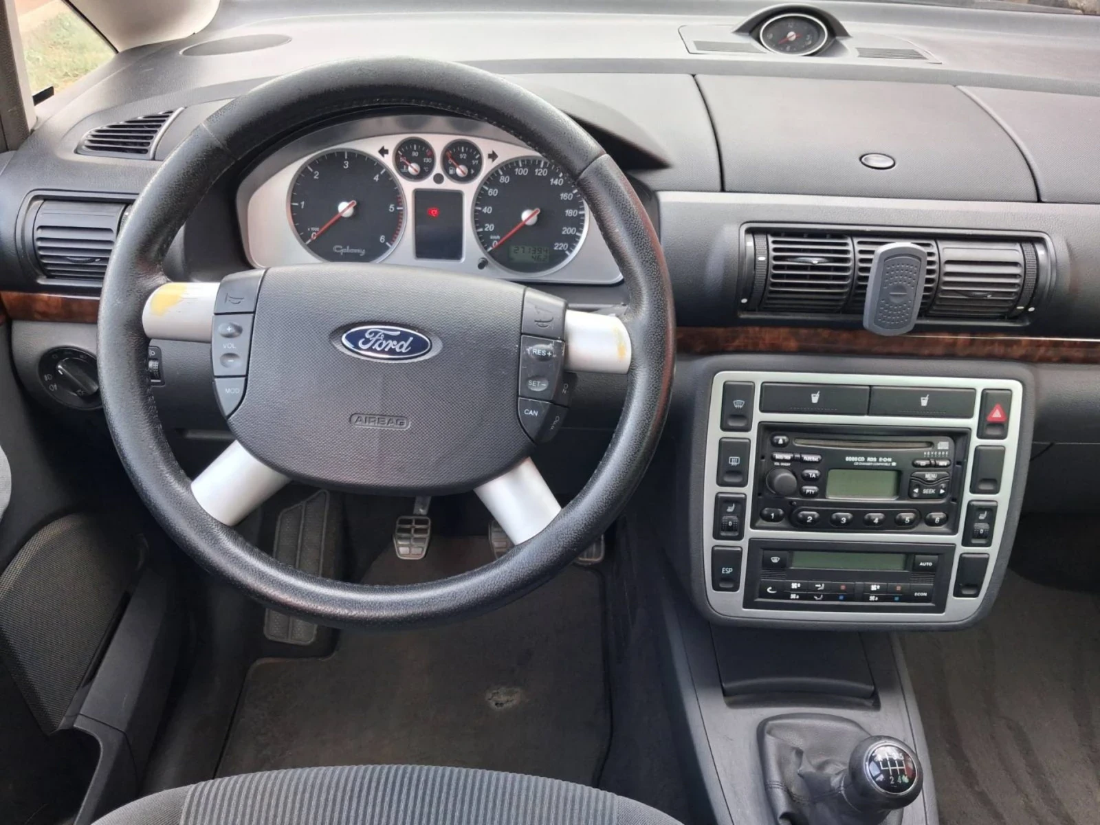 Ford Galaxy 1.9TDI, снимка 12 - Автомобили и джипове - 55019210