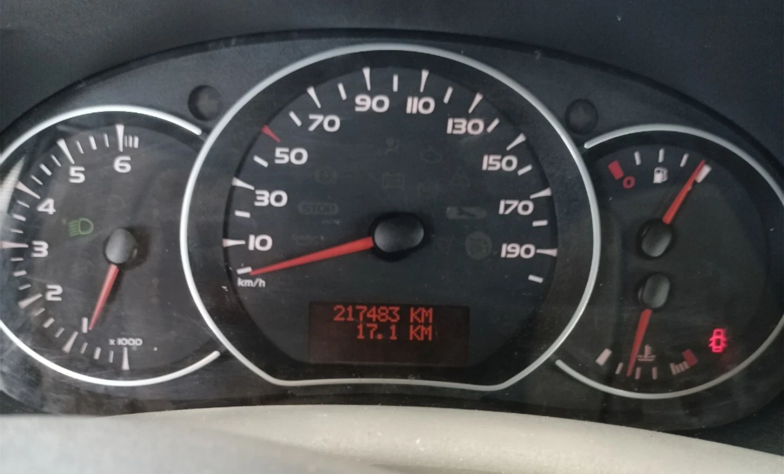 Renault Kangoo 1.6 lpg, снимка 12 - Автомобили и джипове - 55035957