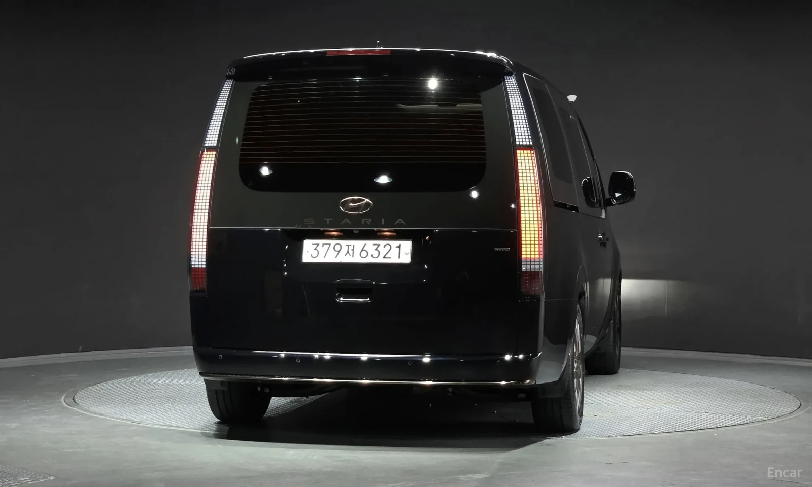 Hyundai Starex 4WD* 9SEATER* LIMOUSINE* 6000KM!!!!* LOUNGEINSPIRA, снимка 4 - Автомобили и джипове - 55102015