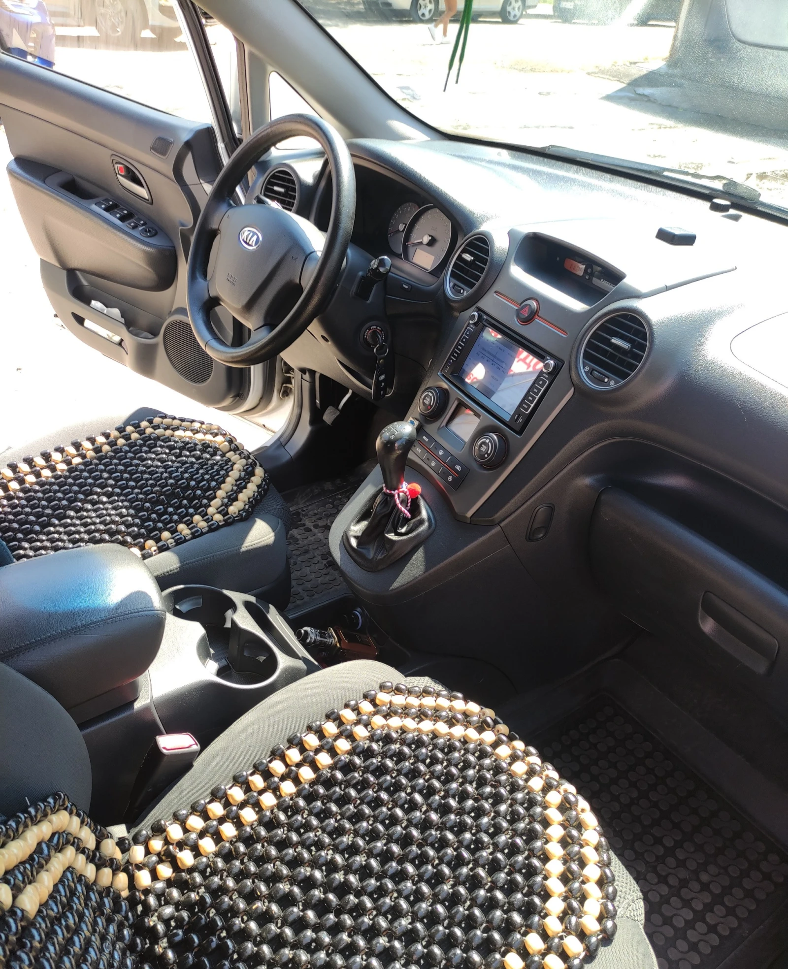 Kia Carens 3, снимка 5 - Автомобили и джипове - 55127815