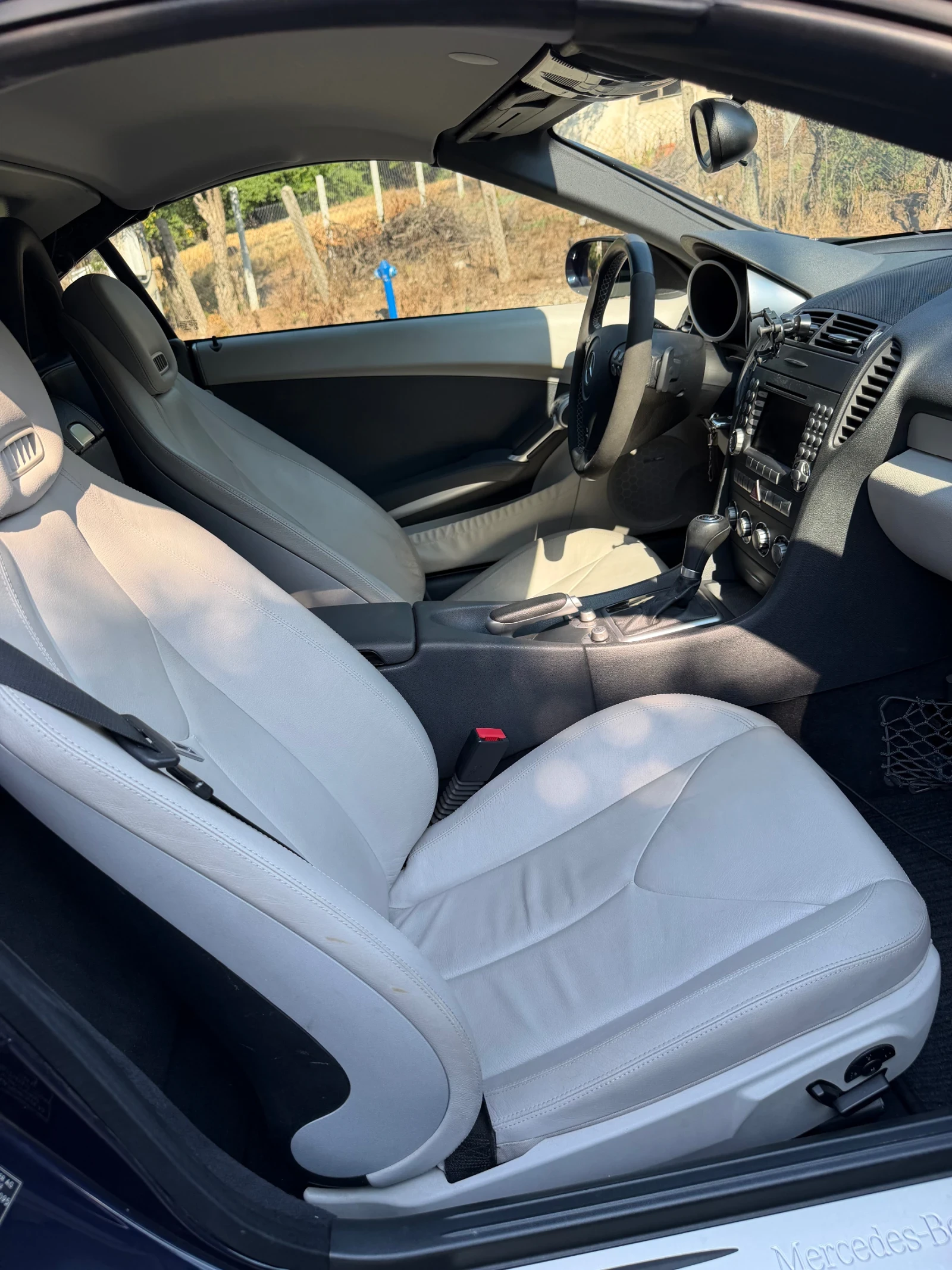 Mercedes-Benz SLK 350 не се кара зимата, снимка 12 - Автомобили и джипове - 55544467