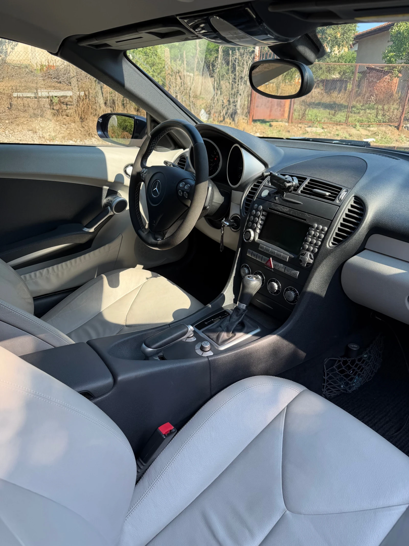 Mercedes-Benz SLK 350 не се кара зимата, снимка 11 - Автомобили и джипове - 55544467
