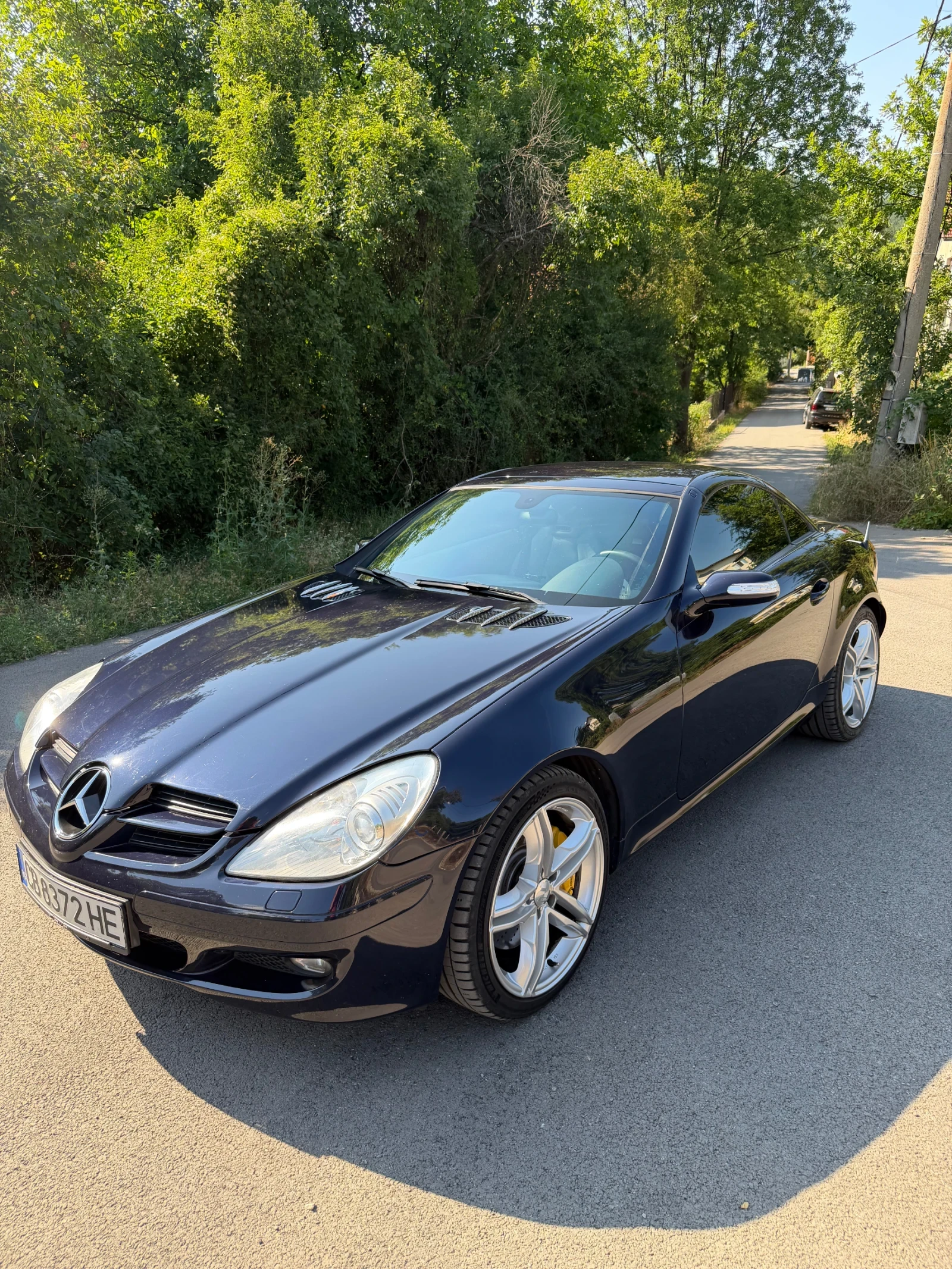 Mercedes-Benz SLK 350 не се кара зимата