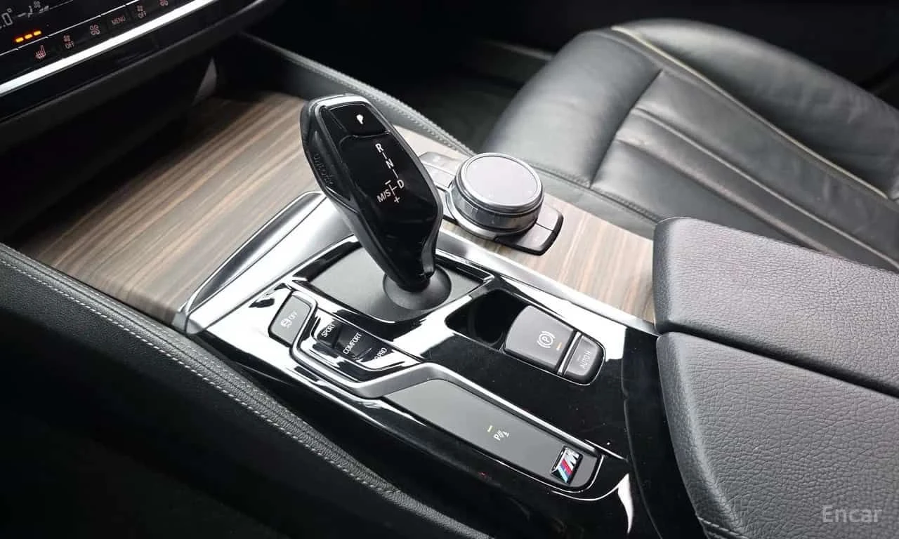 BMW 530 КРАЙНА ЦЕНА ДО БЪЛГАРИЯ * АВТОКРЕДИТ, снимка 9 - Автомобили и джипове - 55571968