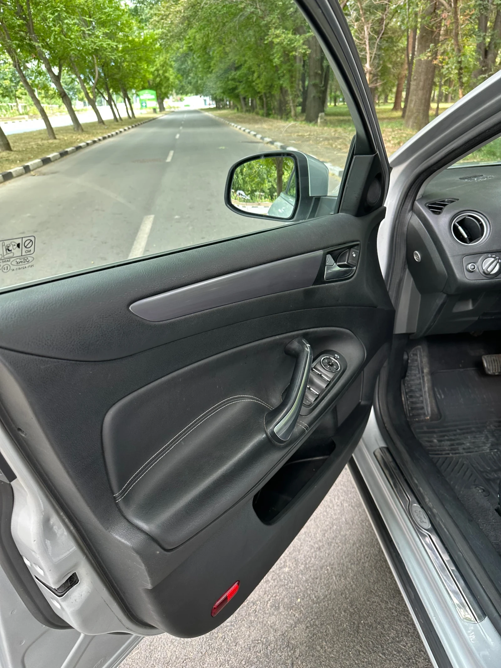 Ford Mondeo Ford Mondeo 2.0 TDCi 140 к.с, снимка 14 - Автомобили и джипове - 55658362