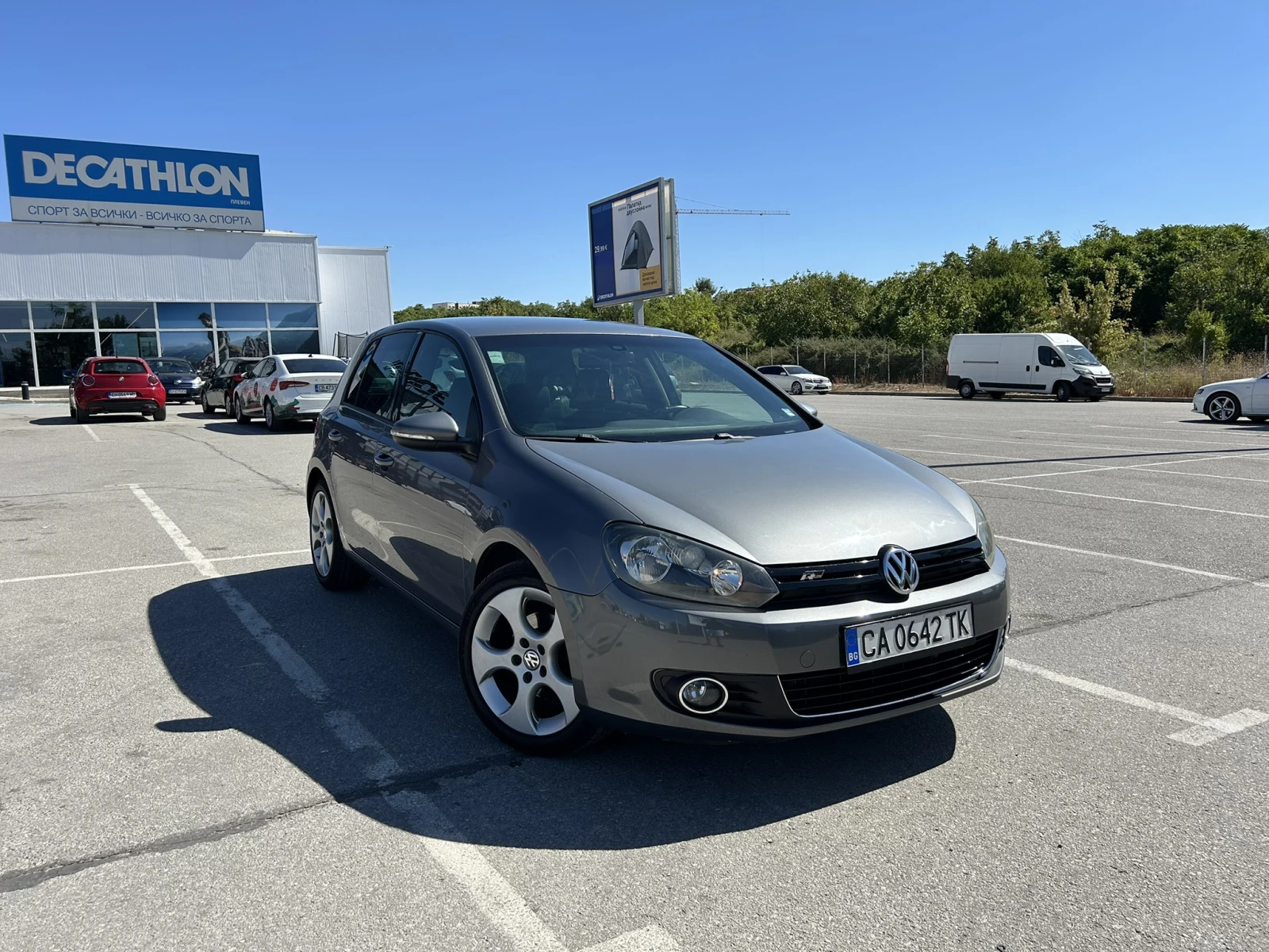 VW Golf R-Line