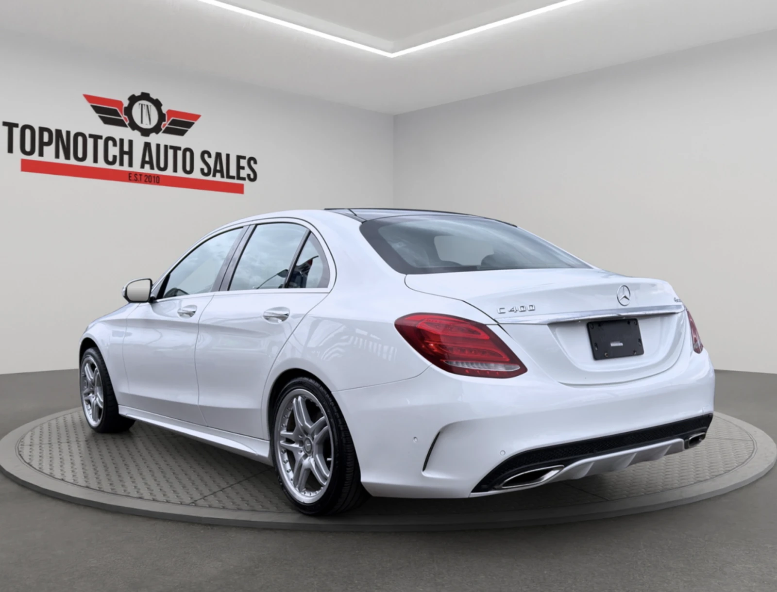 Mercedes-Benz C 400 4MATIC , снимка 4 - Автомобили и джипове - 55989495