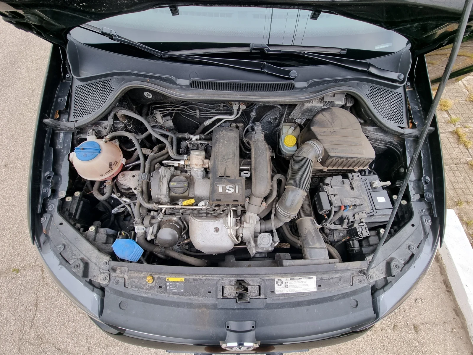 VW Polo 1.2TSI, снимка 8 - Автомобили и джипове - 56061413