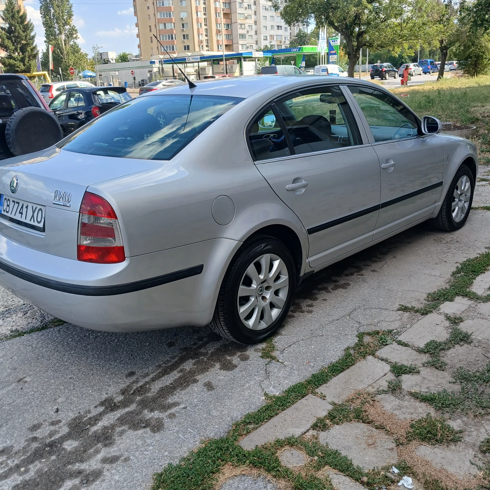 Skoda Superb 6 СКОРОСТИ , снимка 2 - Автомобили и джипове - 56049589