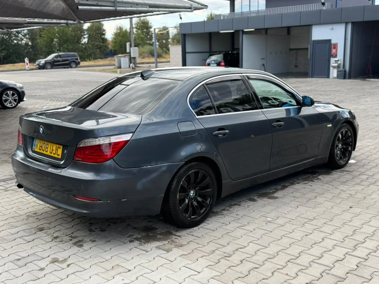 BMW 525 Facelift , снимка 6 - Автомобили и джипове - 56058468
