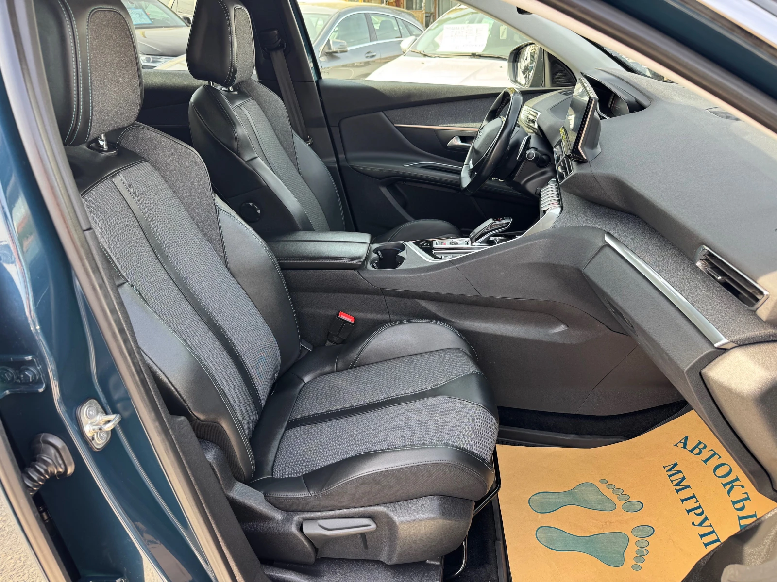 Peugeot 3008 1.5HDI-ALLURE-ЛИЗИНГ, снимка 15 - Автомобили и джипове - 56394214