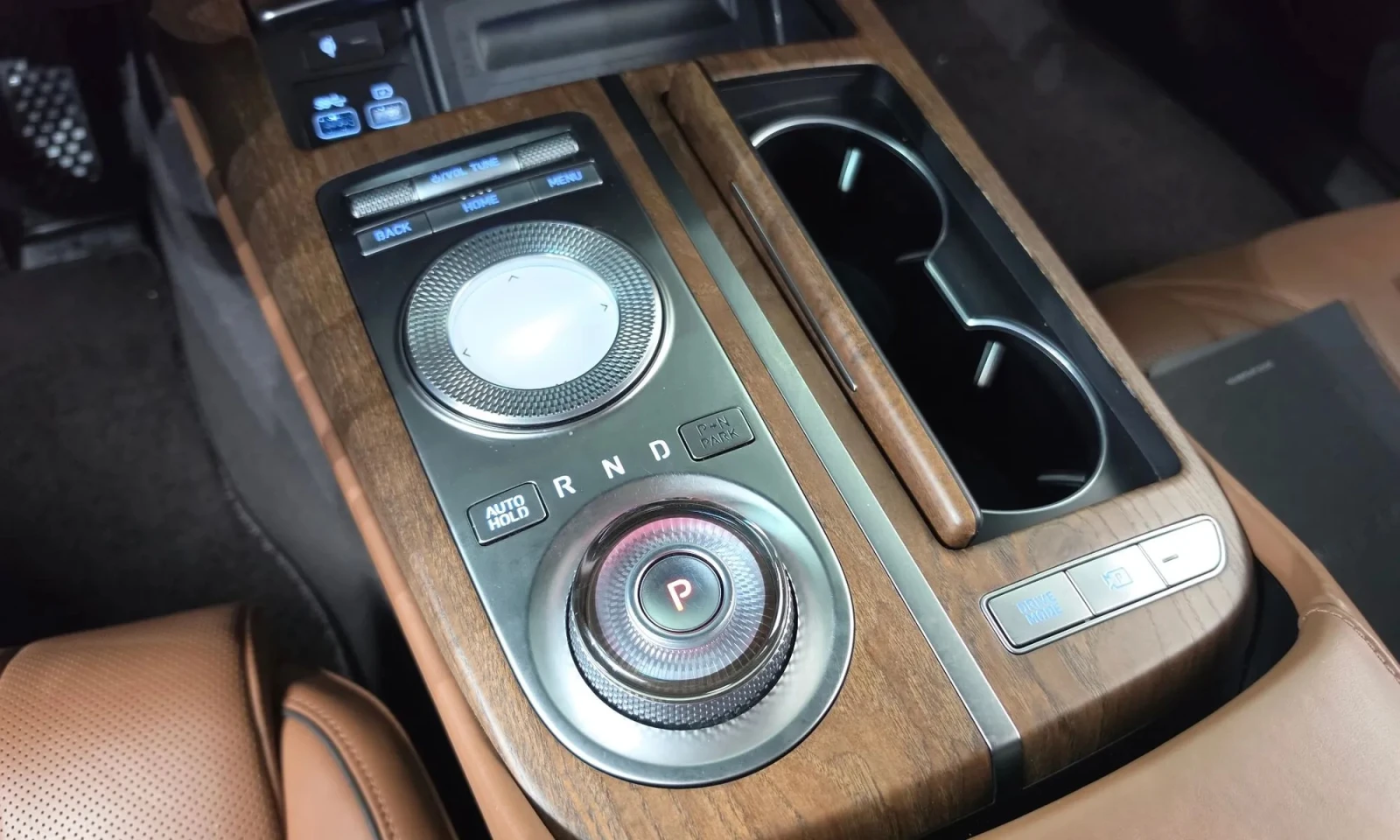 Genesis G80, снимка 16 - Автомобили и джипове - 56663358