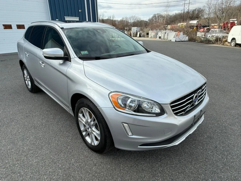 Volvo XC60 T5 PREMIER* PANO* NAVI* КОЖА, снимка 1 - Автомобили и джипове - 48602530