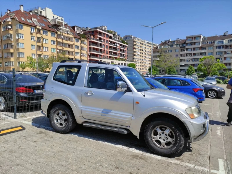 Mitsubishi Pajero 3.2 Did, снимка 3 - Автомобили и джипове - 49097419