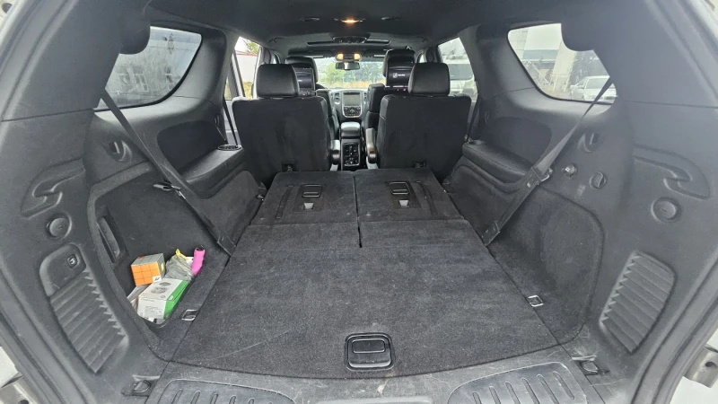 Dodge Durango R/T, снимка 11 - Автомобили и джипове - 52102024