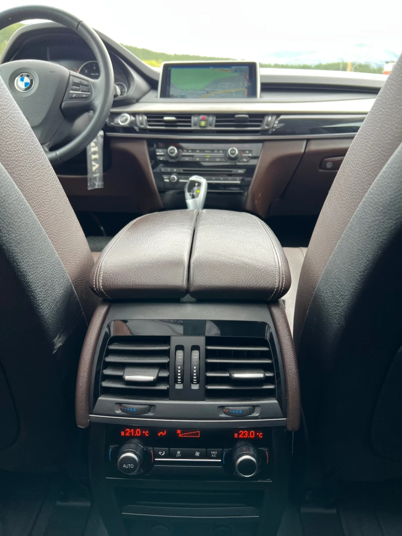 BMW X5 3.0D ОБСЛУЖЕНА ПЕРФЕКТНА, снимка 9 - Автомобили и джипове - 52384324