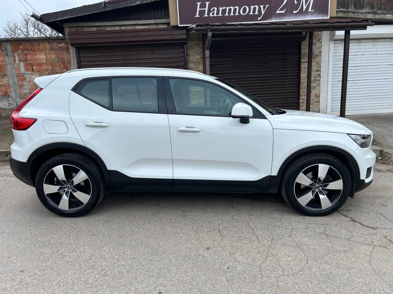 Volvo XC40 2018 AWD, снимка 4 - Автомобили и джипове - 53564001