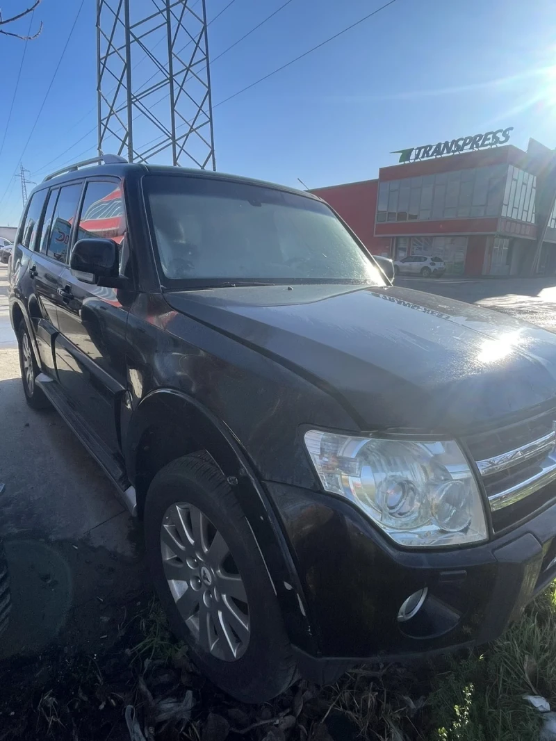 Mitsubishi Pajero, снимка 2 - Автомобили и джипове - 53589202