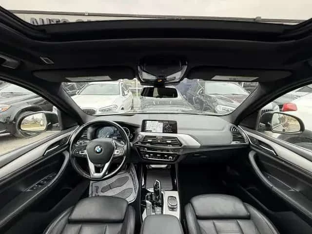 BMW X3 * PREMIUM PKG | PANO | ПОДГРЕВИ | * CARFAX * , снимка 2 - Автомобили и джипове - 53535703