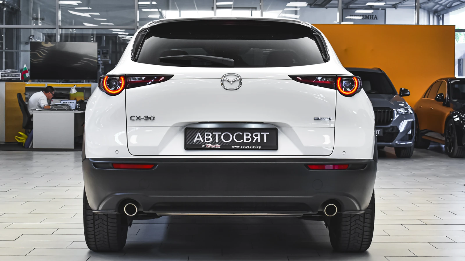 Mazda CX-30 2.0 e-SKYACTIV G HOMURA Automatic - изображение 3