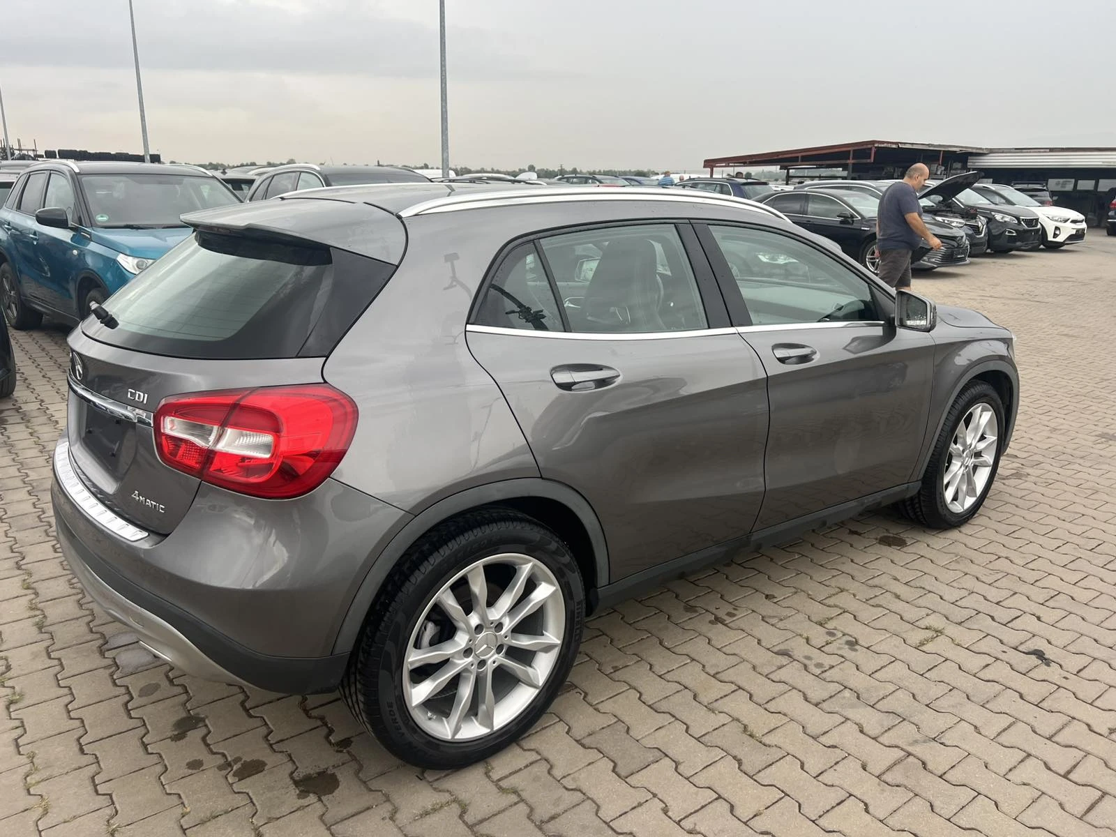 Mercedes-Benz GLA 220 CDI 4MATIC AVTOMAT - изображение 10