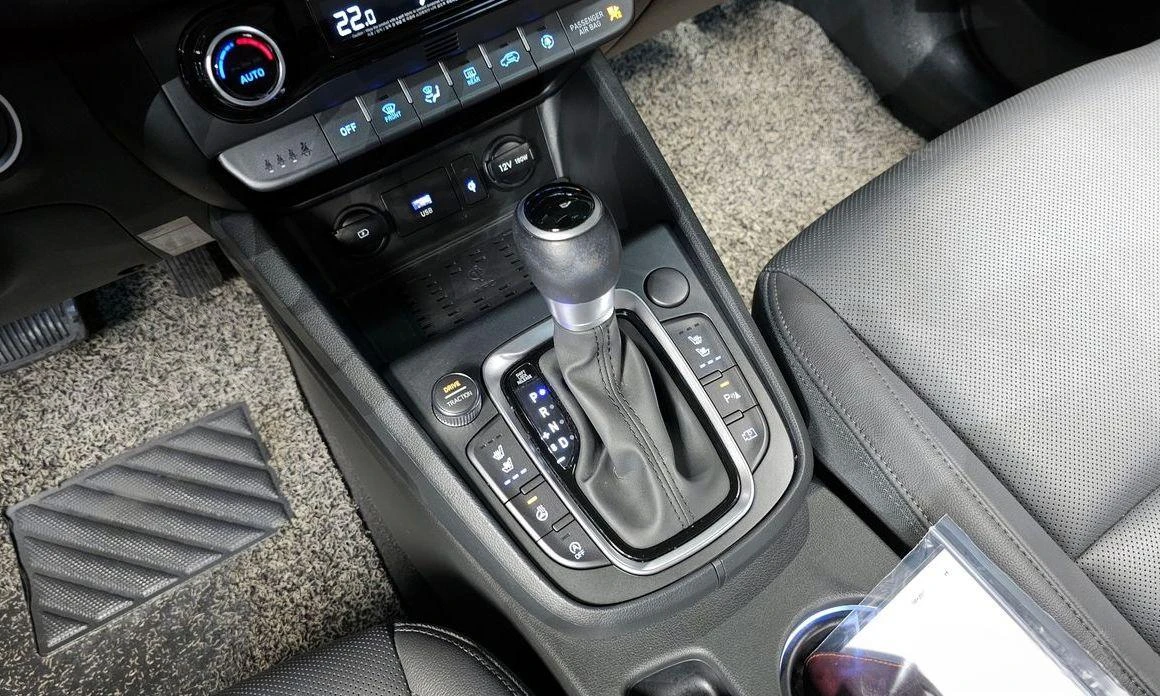 Hyundai Kona Gasoline 1.6 Turbo 2WD Inspiration - изображение 9