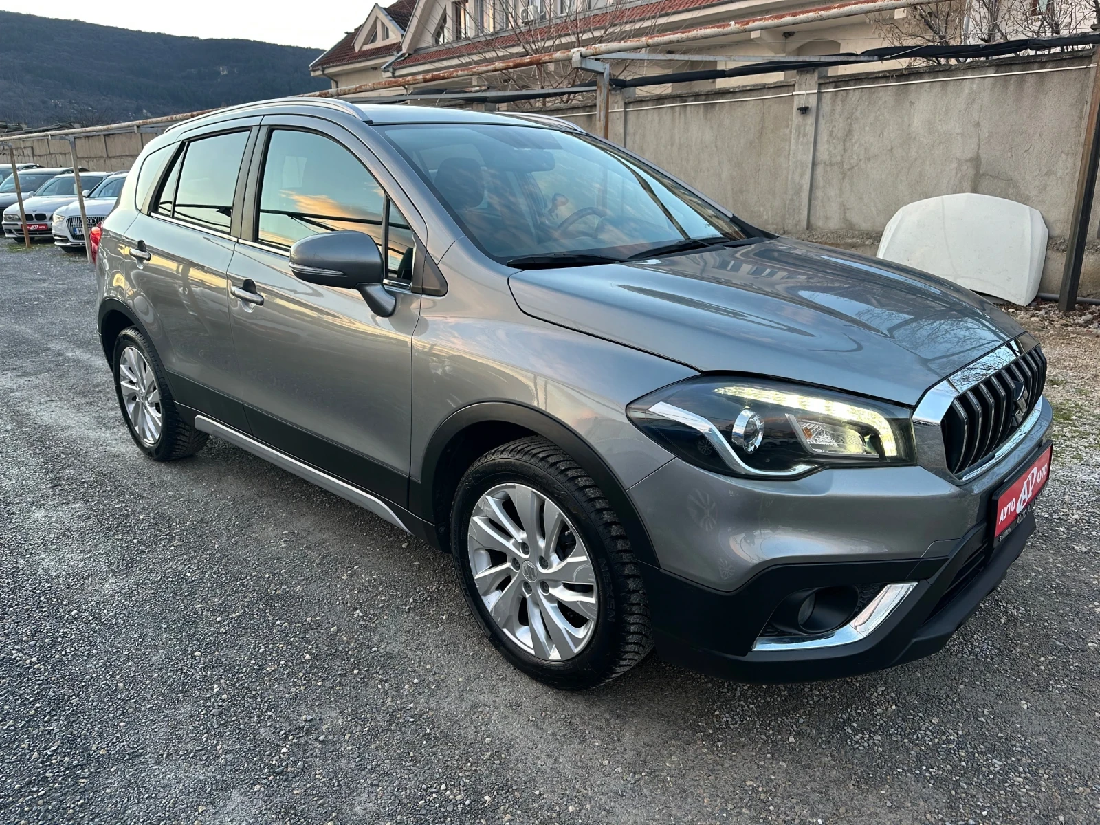 Suzuki SX4 S-Cross 1.6 D-120k.s.-140 000 km.ПЕРФЕКТЕН - изображение 3