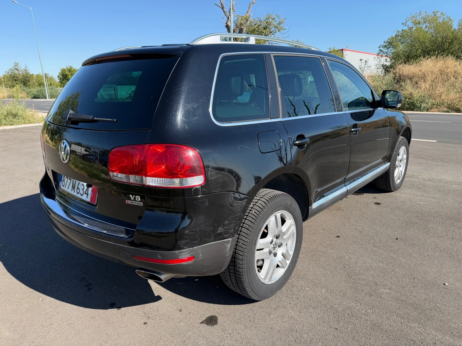 VW Touareg 4.2i Газ/Бензин 310к.с. 4x4, снимка 4 - Автомобили и джипове - 55453676