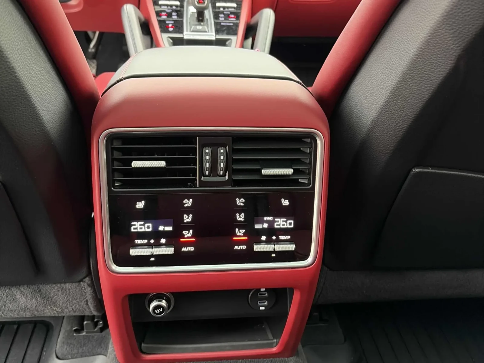 Porsche Cayenne BOSE * * CARFAX * * АВТО КРЕДИТ * * , снимка 16 - Автомобили и джипове - 53989661