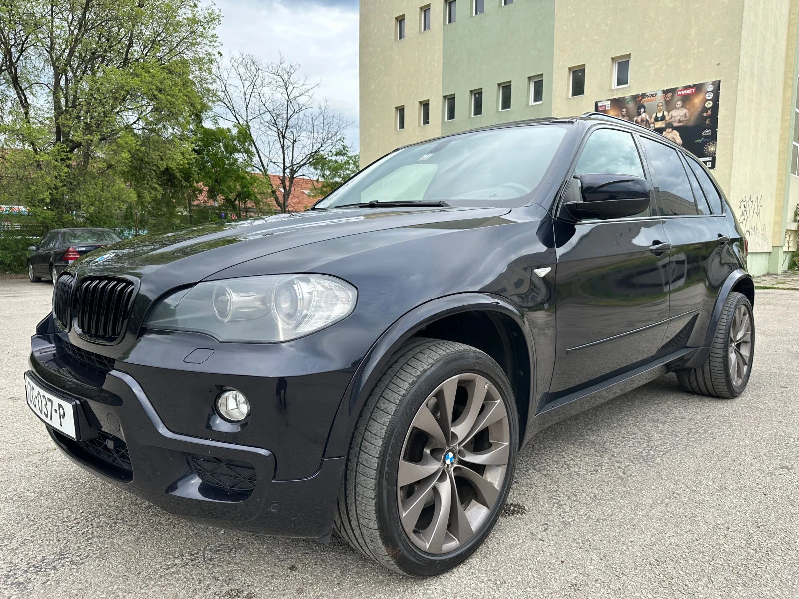 BMW X5 M-Pack HUD Soft Close, снимка 2 - Автомобили и джипове - 54455372