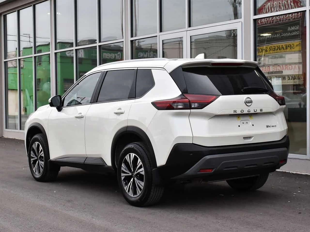 Nissan Rogue * SV * CARFAX * ЦЕНА ДО БГ, снимка 4 - Автомобили и джипове - 54593793