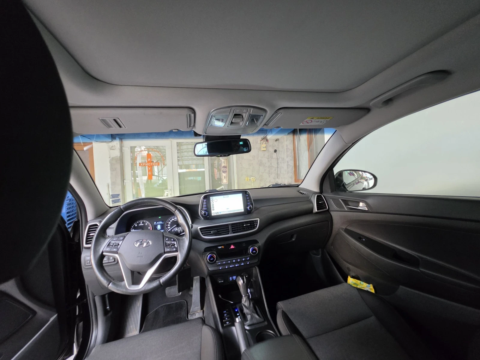 Hyundai Tucson 1.6crdi Фейс Панорама, снимка 14 - Автомобили и джипове - 54789984