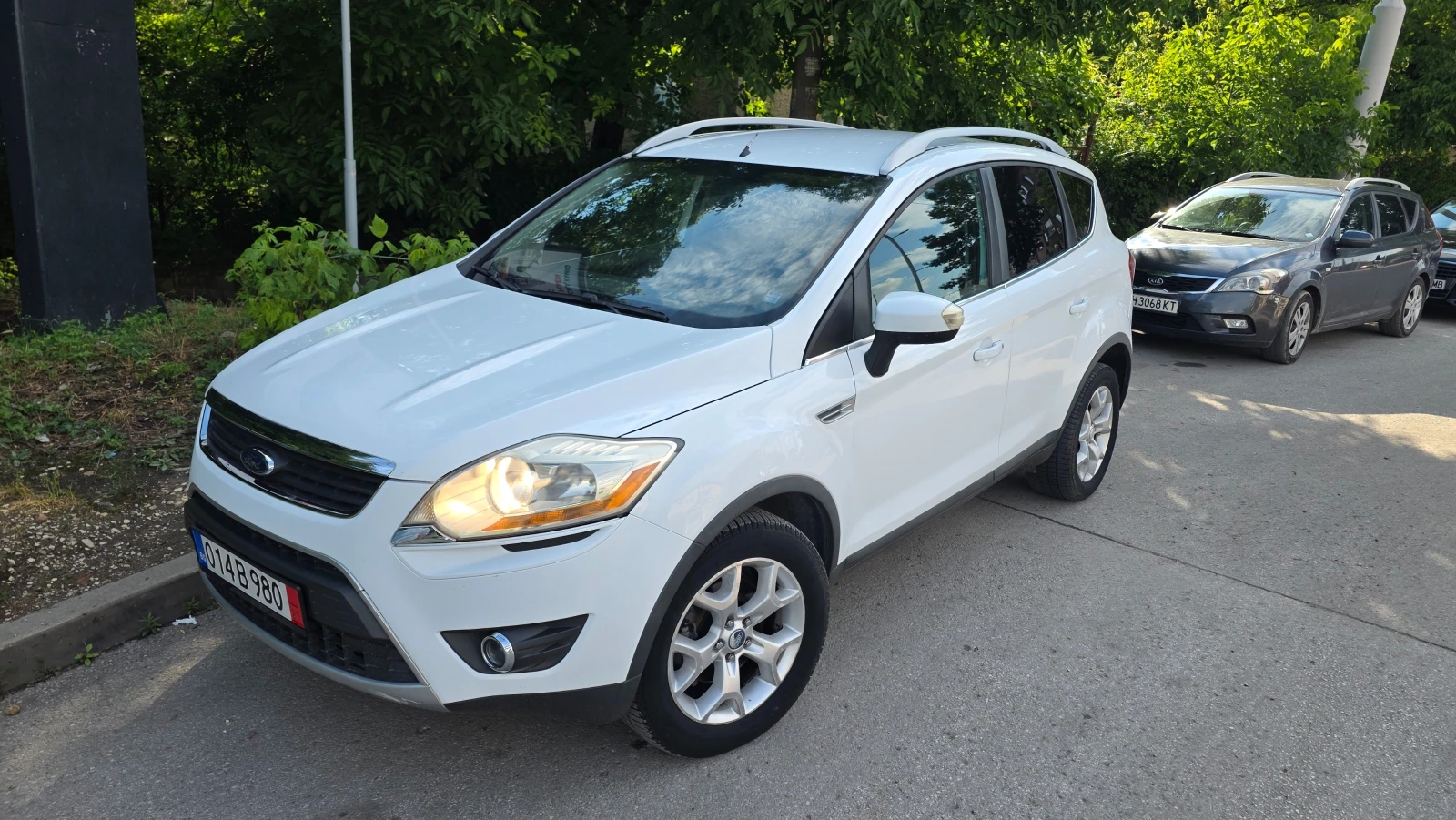 Ford Kuga 2.0d, снимка 14 - Автомобили и джипове - 54887271