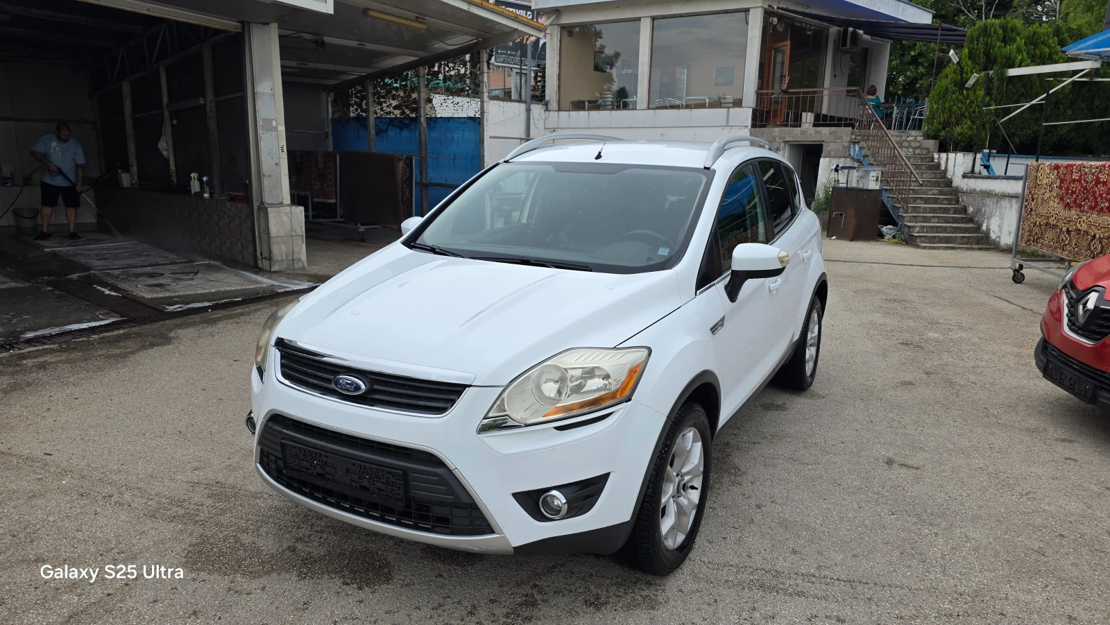 Ford Kuga 2.0d, снимка 16 - Автомобили и джипове - 54887271
